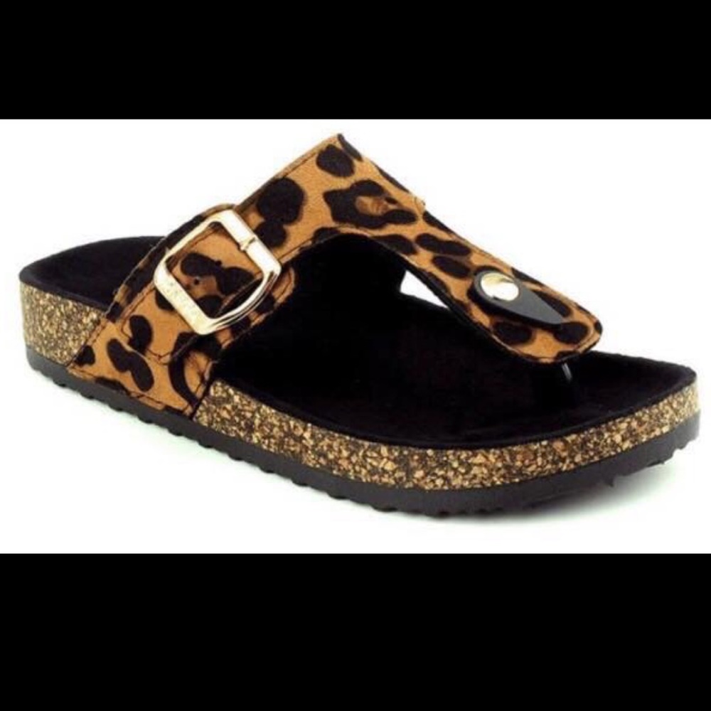 Leopard burks